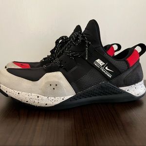 Nike Tech Trainer Shoes Size 8.5